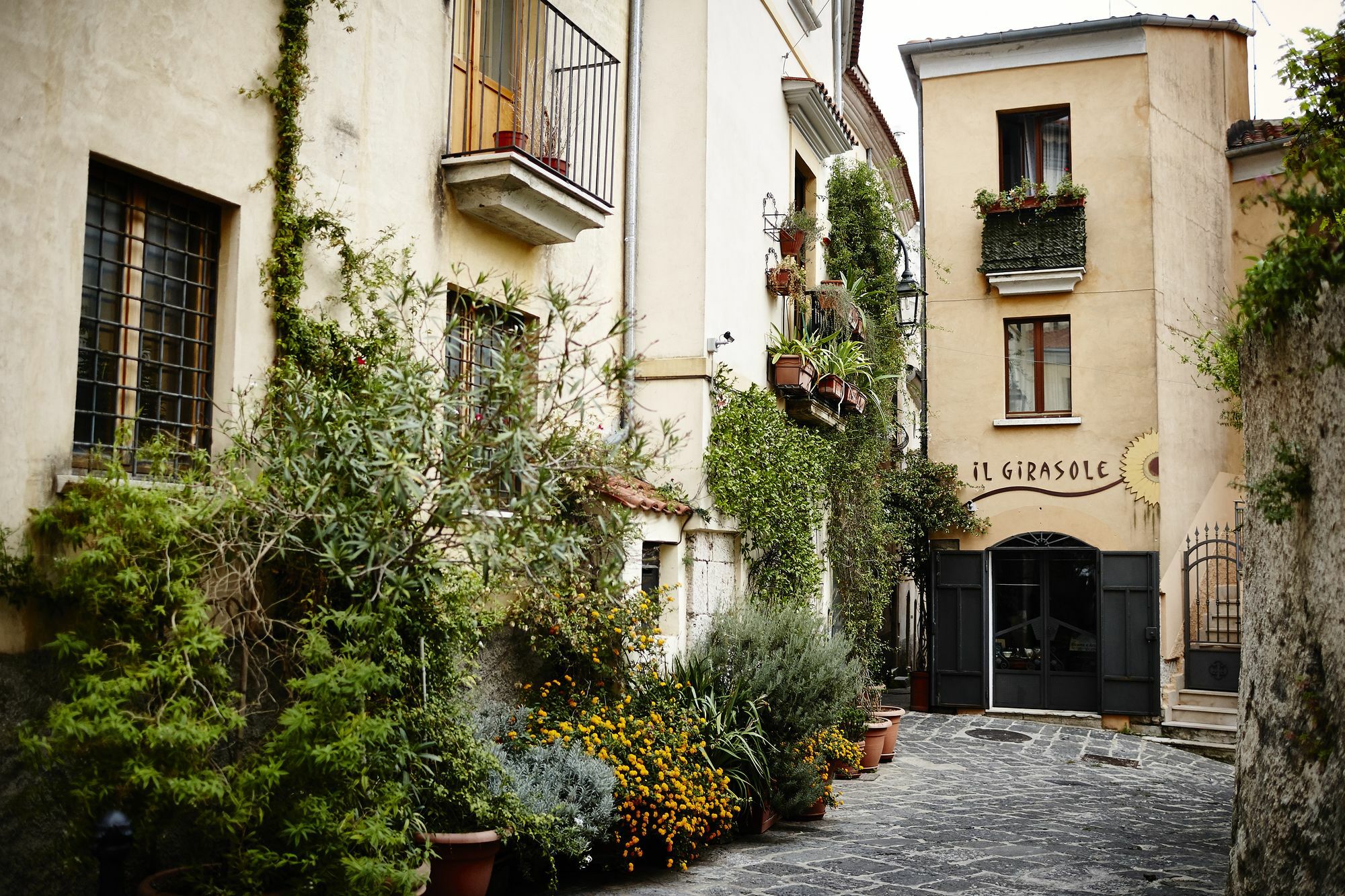 אבולי Angeli E Diavoli Apartment מראה חיצוני תמונה